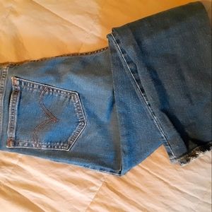 Levi's womens jeans